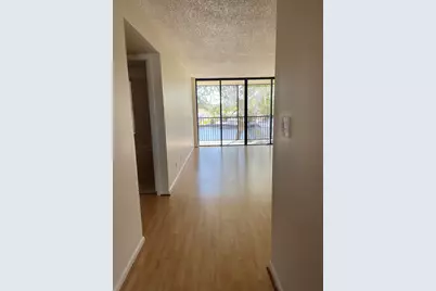 14 Royal Palm Way #204, Boca Raton, FL 33432 - Photo 5