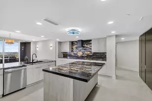 100 Lakeshore Dr, North Palm Beach, FL 33408 - Photo 11