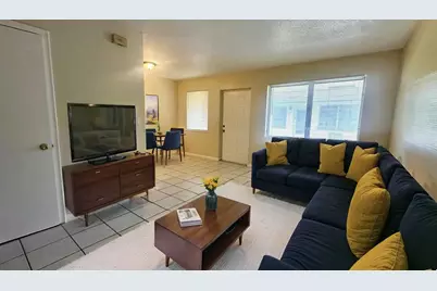 717 SE 16th Street #3, Fort Lauderdale, FL 33316 - Photo 1