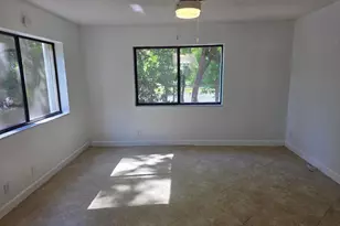 170 SE 7th Street SE, Deerfield Beach, FL 33441 - Photo 11