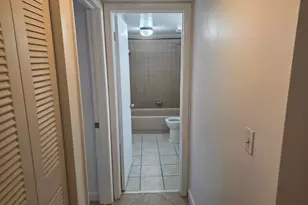 170 SE 7th Street SE, Deerfield Beach, FL 33441 - Photo 23