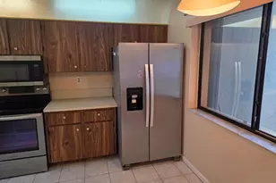 170 SE 7th Street SE, Deerfield Beach, FL 33441 - Photo 5