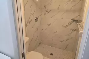 170 SE 7th Street SE, Deerfield Beach, FL 33441 - Photo 17