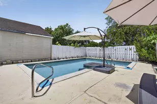 537 Goldenwood Way, Wellington, FL 33414 - Photo 47