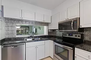 3325 Jaywood Terrace, Boca Raton, FL 33431 - Photo 3
