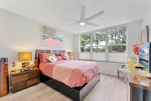 3900 Oaks Clubhouse Dr, Pompano Beach, FL 33069 - Photo 19
