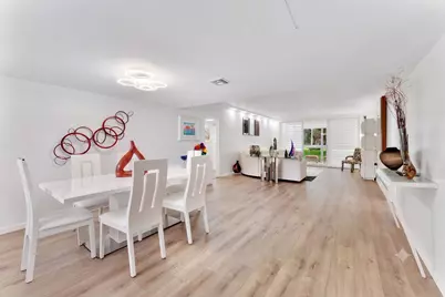 3900 Oaks Clubhouse Drive #110, Pompano Beach, FL 33069 - Photo 5