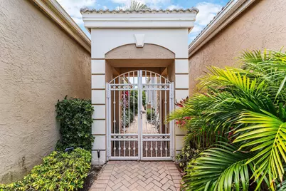 247 Coral Cay Terrace, Palm Beach Gardens, FL 33418 - Photo 5