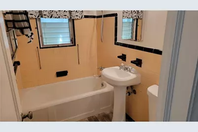 1816 Roosevelt Street, Hollywood, FL 33020 - Photo 9