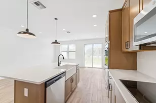 204 SE Birch Ter, Stuart, FL 34997 - Photo 11