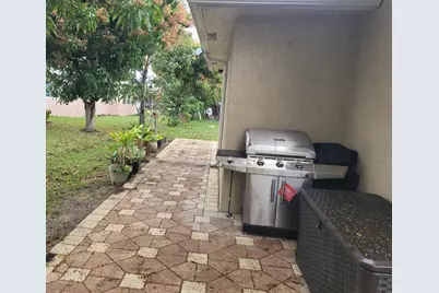 7613 NW 68th Terrace, Tamarac, FL 33321 - Photo 1