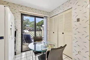 157 Pinto Palm Ct, Royal Palm Beach, FL 33411 - Photo 5