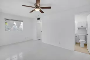 265 Burgundy, Delray Beach, FL 33484 - Photo 25