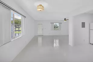 265 Burgundy, Delray Beach, FL 33484 - Photo 19