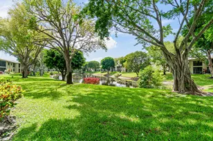 46 Stratford Ln W, Boynton Beach, FL 33436 - Photo 25