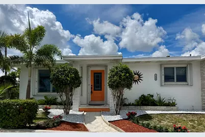 1428 N M Street, Lake Worth Beach, FL 33460 - Photo 1