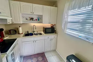 32 Lake Vista Trail, Port Saint Lucie, FL 34952 - Photo 11