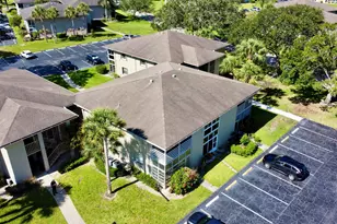 32 Lake Vista Trail, Port Saint Lucie, FL 34952 - Photo 1