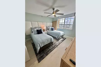 167 Yacht Club Way #204, Hypoluxo, FL 33462 - Photo 5