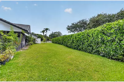 19700 Sedgefield Terrace, Boca Raton, FL 33498 - Photo 47