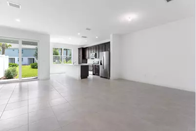 552 Sanderling Circle, Deerfield Beach, FL 33442 - Photo 9
