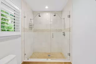 3 Isla Bahia Dr, Fort Lauderdale, FL 33316 - Photo 45