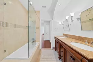 3 Isla Bahia Dr, Fort Lauderdale, FL 33316 - Photo 21