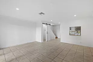 814 Hill Dr, West Palm Beach, FL 33415 - Photo 13