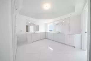 2700 N Ocean Dr, Riviera Beach, FL 33404 - Photo 5