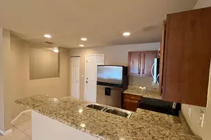 2552 SW Marshfield Ct, Port Saint Lucie, FL 34953 - Photo 5