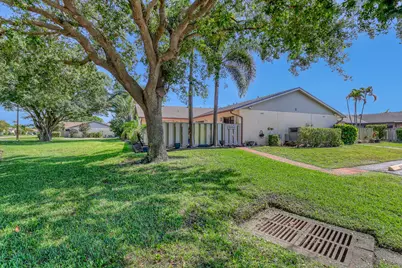 8184 Ambach Way, Hypoluxo, FL 33462 - Photo 3
