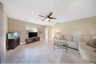 2124 NE 9th Avenue, Wilton Manors, FL 33305 - Photo 17