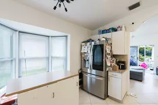 72 Paxford Ln, Boynton Beach, FL 33426 - Photo 5