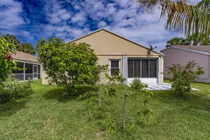 72 Paxford Ln, Boynton Beach, FL 33426 - Photo 19