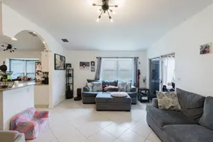 72 Paxford Ln, Boynton Beach, FL 33426 - Photo 9