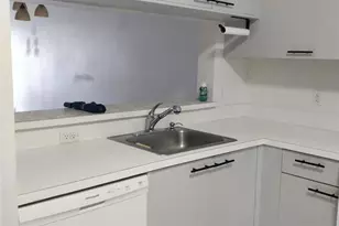 7913 Sanibel Dr, Tamarac, FL 33321 - Photo 5