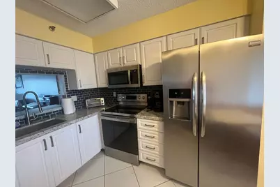 7310 Ashford Place #401, Delray Beach, FL 33446 - Photo 9