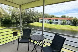 230 Lake Dora Dr, West Palm Beach, FL 33411 - Photo 23