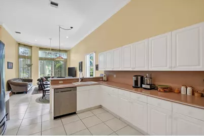 109 Palm Circle, Atlantis, FL 33462 - Photo 19