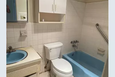 1812 E Oakland Park Boulevard #19, Oakland Park, FL 33306 - Photo 5