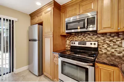8377 Boca Rio Drive, Boca Raton, FL 33433 - Photo 13