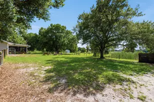 25710 Orange Ave, Fort Pierce, FL 34945 - Photo 43