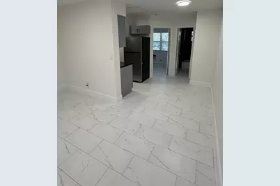 110 NW 7th Avenue #18, Pompano Beach, FL 33060 - Photo 11