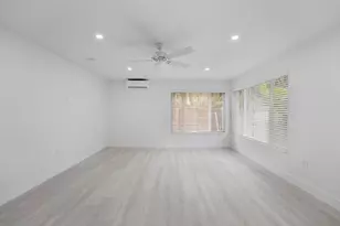 1279 Beach Rd, West Palm Beach, FL 33404 - Photo 5