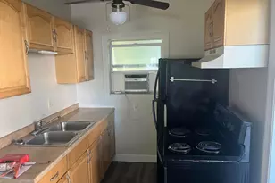 211 N A St, Lake Worth Beach, FL 33460 - Photo 11