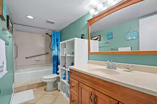 8634 Bridle Path Ct, Davie, FL 33328 - Photo 9