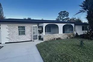 1301 SE Sandpiper Ln, Stuart, FL 34996 - Photo 31