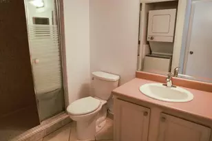 428 Lakeview Dr, Weston, FL 33326 - Photo 13