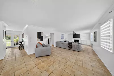 6000 Pinetree Drive, Fort Pierce, FL 34982 - Photo 9