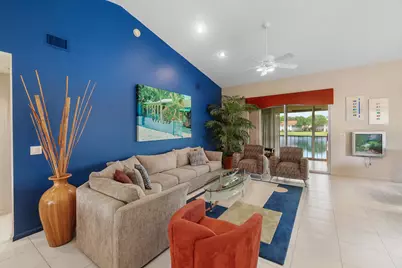 9829 Seacrest Circle #202, Boynton Beach, FL 33437 - Photo 9